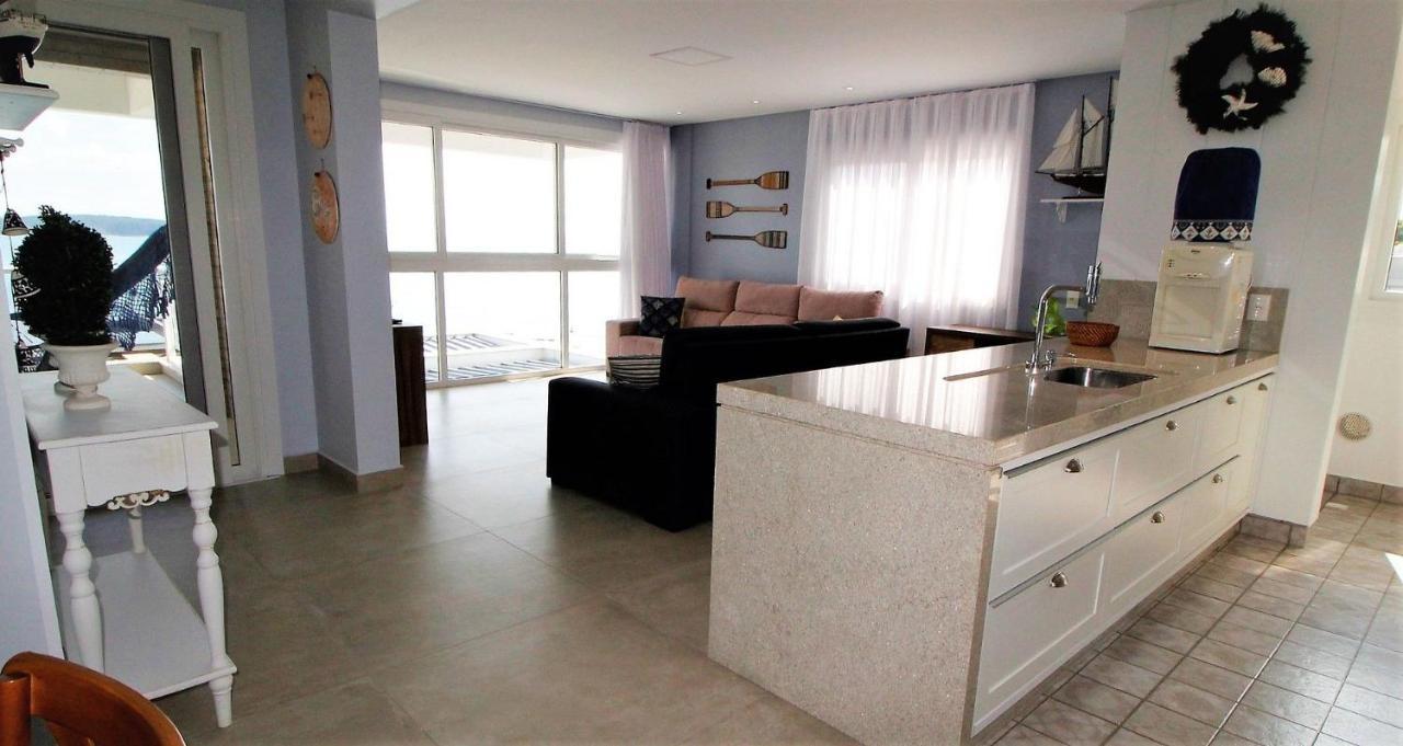 1080 - Apartamento Com Vista Para O Mar Em บอมบินญัส ภายนอก รูปภาพ
