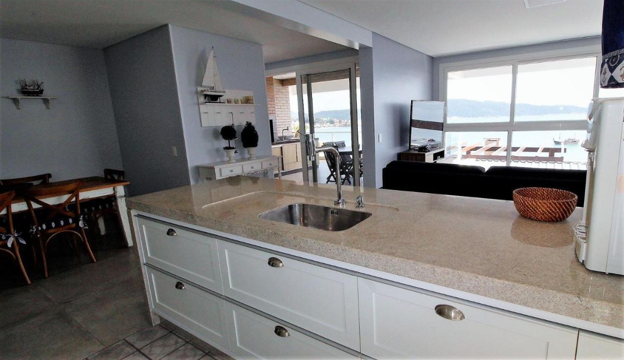 1080 - Apartamento Com Vista Para O Mar Em บอมบินญัส ภายนอก รูปภาพ